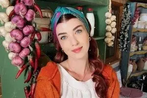 ببینید: خاص‌ترین مد ترکیه بر تن آسلیهان گونر بازیگر زن ترک