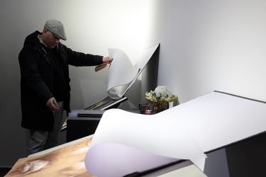 عظیم مرکباتچی با کانسپت کوراب در گالری مژده