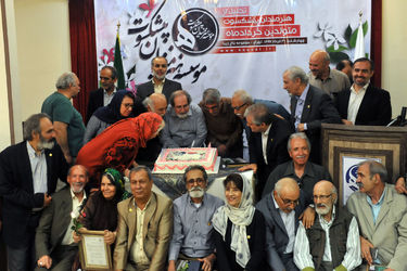 تجلیل از هنرمندان پیشکسوت متولد خرداد ماه