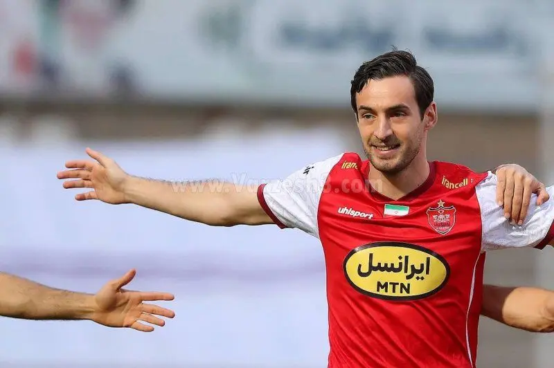 گولسیانی از پرسپولیس جدا شد