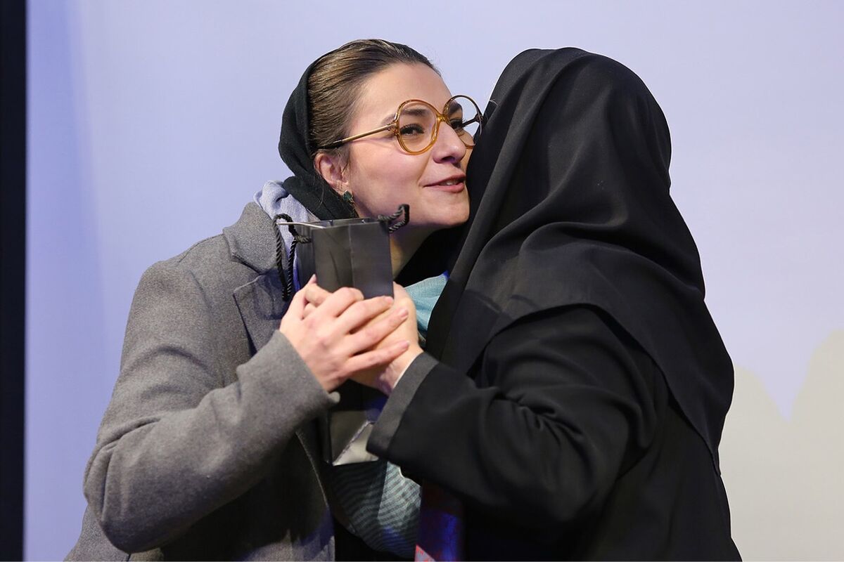 مراسم رونمایی از هفدهمین جلد فرهنگنامه کودک و نوجوان