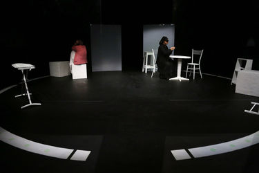 اجرای نمایش "تصادف قطار 5:25" در پلاتو تئاتر شهر