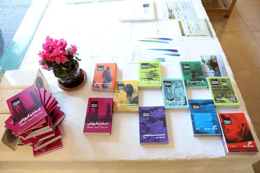 رونمایی از سومین کتاب سال پیش نگاه در گالری گلستان