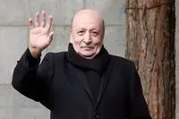 اصغر سمسارزاده: دستمزد من برای خرید ۵ نان هم کافی نیست!