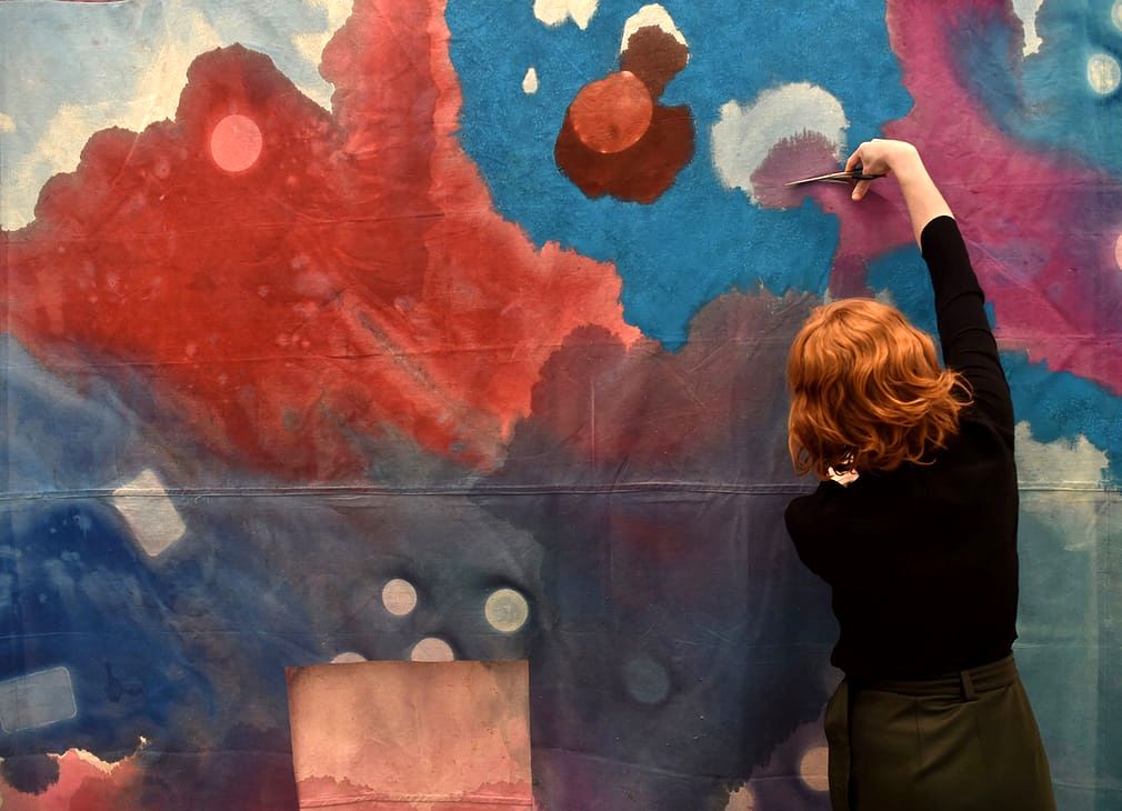 از پرفورمنس آرت تا مجسمه و  نقاشی در 90 گالری دنیا+گزارش تصویری