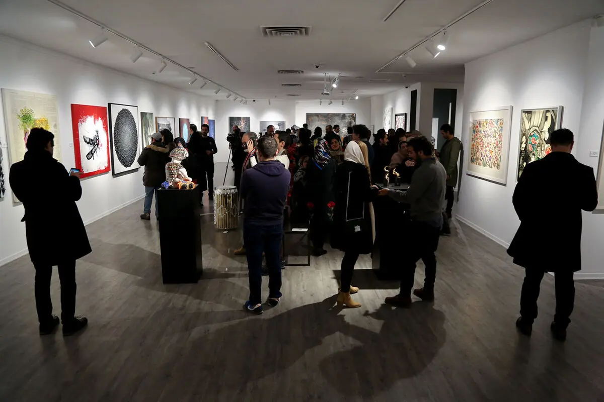 نمایشگاه آثار هنرمندان معاصر نوگرا در گالری آریانا