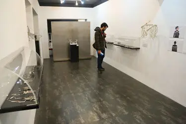 اولین نمایشگاه جواهرسازی هنر معاصر تهران در گالری آریا‎ دایر است.