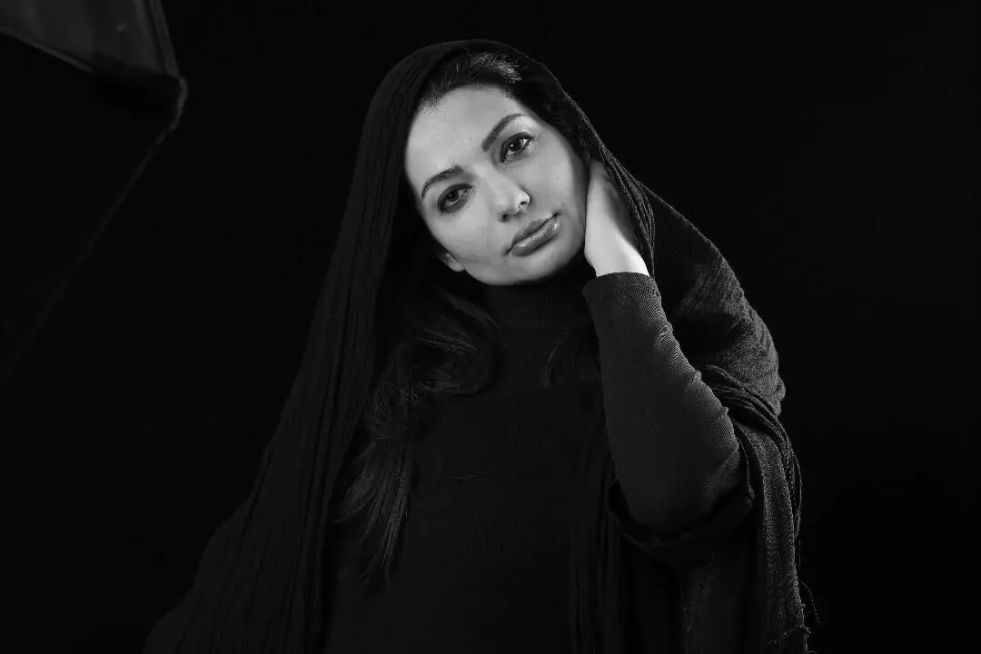 نمایشگاه مرجان شکری با "ذره دیوانه خدا" پس از پنج سال