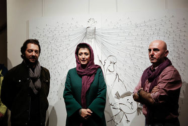 خلق اثر توسط بزرگمهر حسین‌پور در حمایت از کودکان بدسرپرست در گالری آس