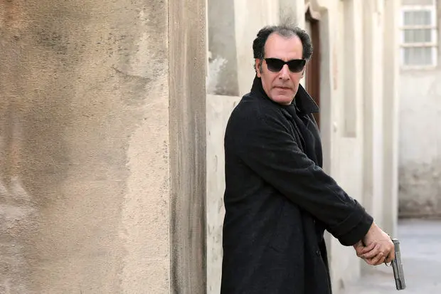 بهنام تشکر بازجوی ساواک شد