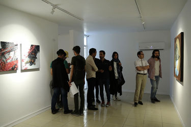 افتتاحیه نمایشگاه دو نفره آثار نقاشی حمید زارع و الناز صباغ‌پور در گالری ژاله