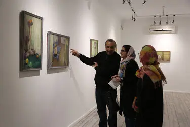 افتتاحیه نمایشگاه نقاشی‌های سوسن اتحاد در گالری هپتا