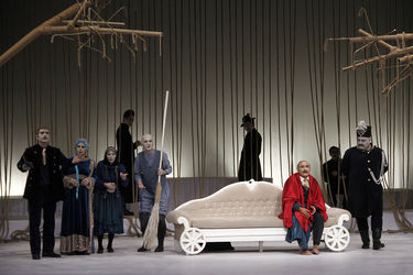 نمایش "کابوس حضرت اشرف" در تماشاخانه ایرانشهر ‎