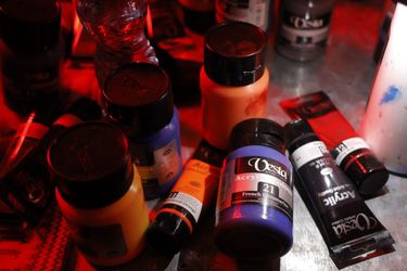 رنگ وستا در هفته دیزاین تهران در دانشکده هنرهای زیبا