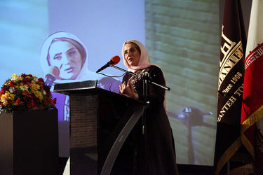 مراسم جایزه هنری "ویستا" در باغ موزه قصر