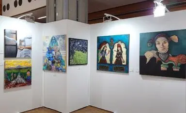رزا اخلاقی Roza Akhlaghi فونیکس دبیPhoenix Art Group