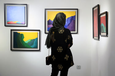 نمایش آثار الهام عظیمی، سحر شادمان و رضوان یارائی در گالری مژده