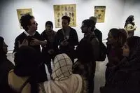ببینید: انسان‌ها زیر بار جبر