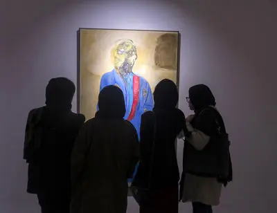 ببینید: وقتی زن و تناقض به اثر هنری بدل می‌شوند