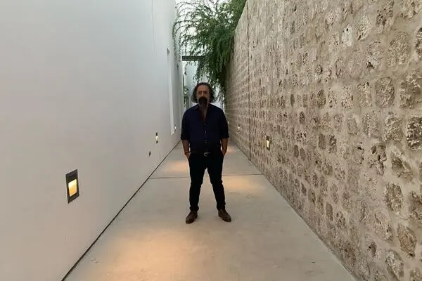 Hossein Hashempoor: The Middle East's Artists and Art Need Content Creation the Most