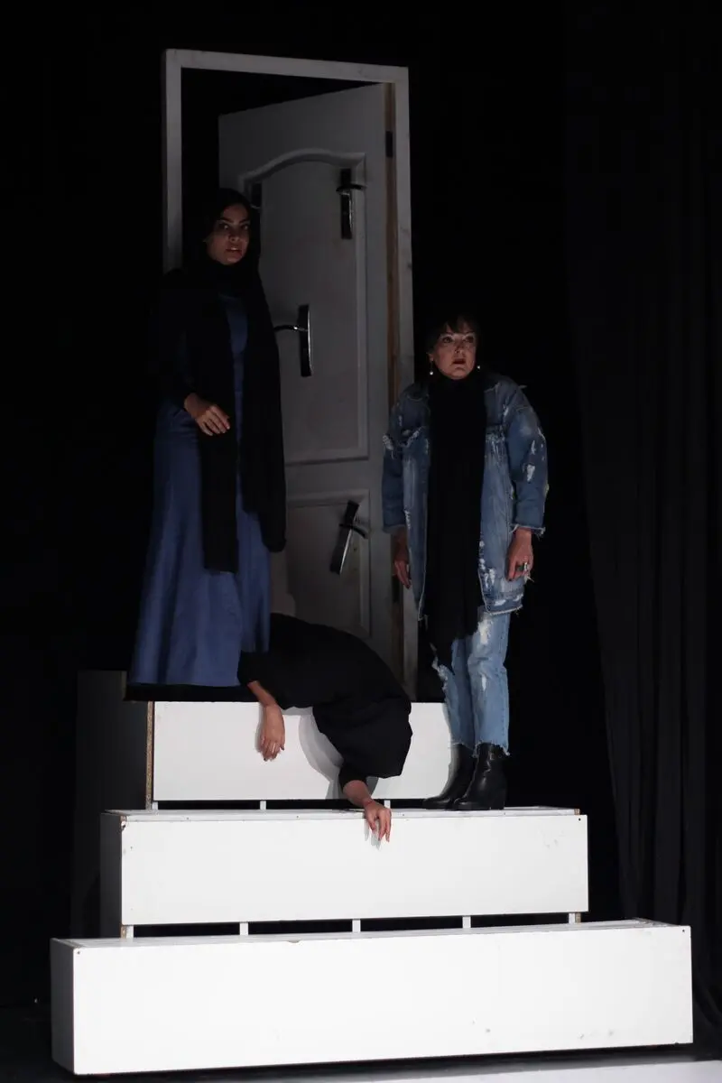 نمایش 