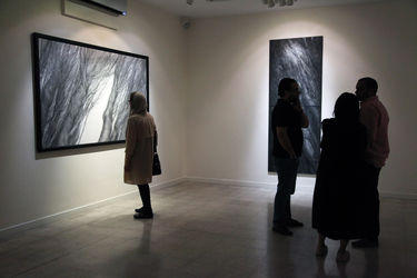 نمایشگاه نقاشی‌های نفیسه صدیقی با عنوان "دریافت" در گالری اثر