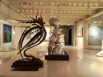 Raha Gallery Collection 