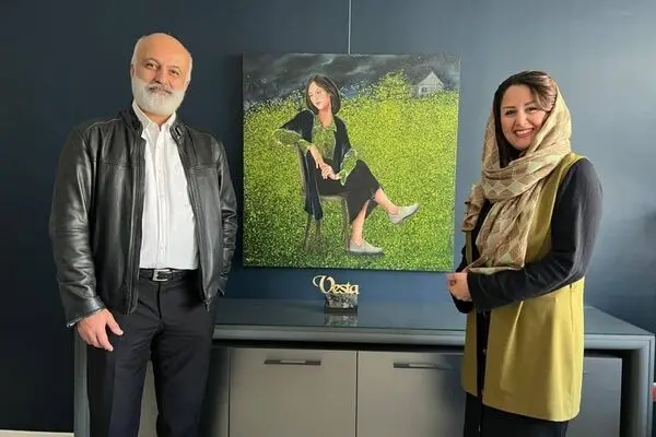 Hamidreza Shafiei and the Feminine Silence in Roshanak Sattari’s Painting