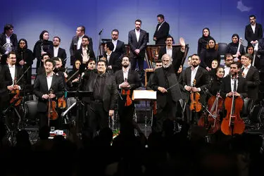 اجرای ارکستر ملی ایران در سی و سومین جشنواره موسیقی فجر