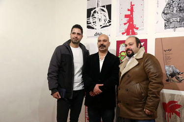 نمایشگاه پوستر آرش تنهایی با نام علیه فراموشی در گالری دنا 