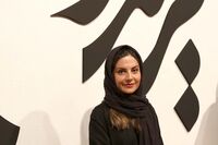 دور همی حسین علیزاده برای همسر شاملو، مرتضی احمدی، صابر ابر، فرهاد اصلانی و دیگران/ آنونس «غمنومه فریدون» را در ایران‌آرت ببینید
