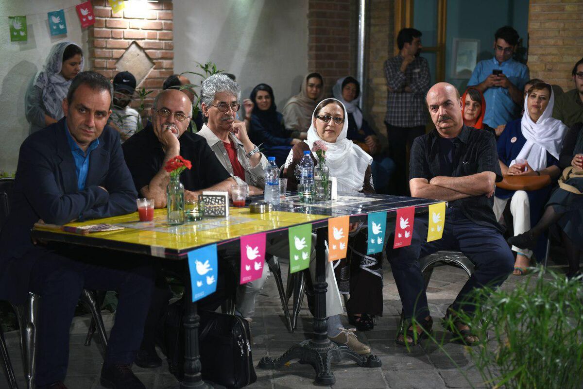رونمایی از پوستر هفدهمین جشنواره بین‌المللی نمایش عروسکی