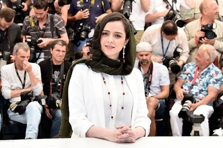 واکنش ترانه علیدوستی به خبر مهاجرتش