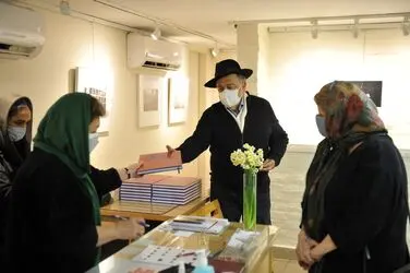 نمایشگاه عکس های سید محمد احصایی در سومین دیدار هنرمند بهزاد حاتم