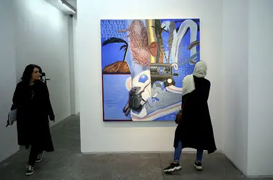 ببینید: ارتباط انسان، تکنولوژی و رسانه در دنیای معاصر