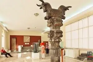 Tehran museums reopen as COVID-19 restrictions ease

