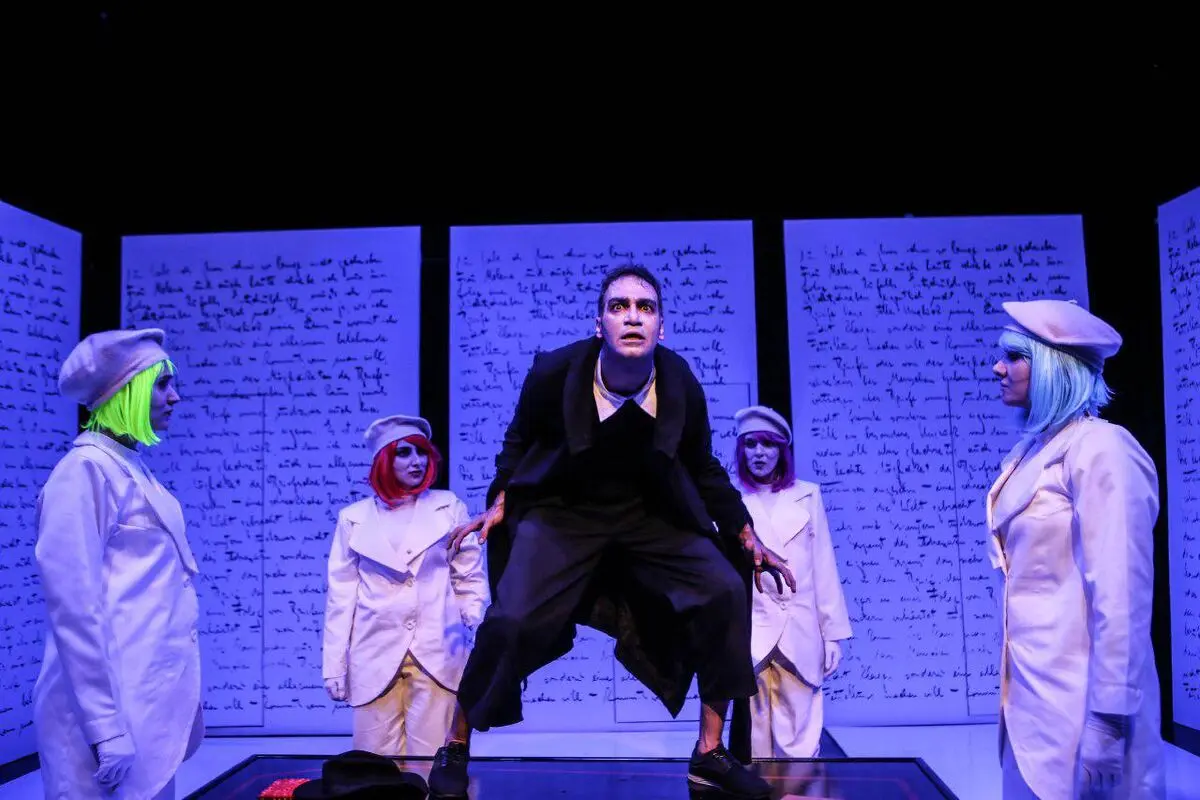 نمایش 