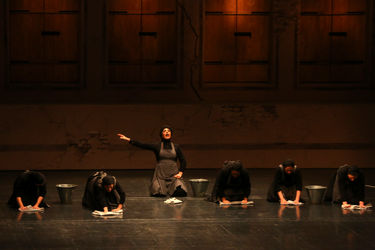 نمایش "خانه برناردا آلبا" در تالار وحدت