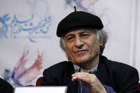 کارگردان "پر پرواز" بستری شد