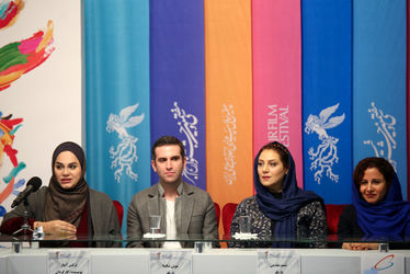 "شبی که ماه کامل شد" در روز پنجم سی و هفتمین جشنواره فیلم فجر