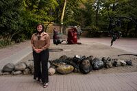 Zohreh Mehraban Curates "Unto Human" at Bagh-e Sizdah Chenar
Tehran's Maad Gallery Draws Strong Public Response with Its Eighth Exhibition