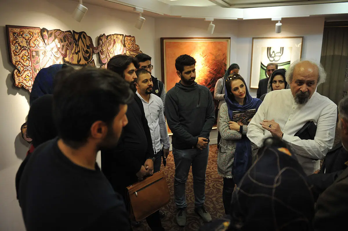 افتتاحیه بخش نمایشگاهی چهارمین حراج باران در مرکز همایش‌های بین‌المللی رایزن