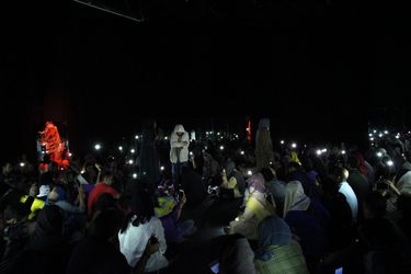 نمایش "یک دقیقه و سیزده ثانیه" در پردیس شهرزاد