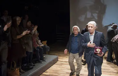 بزرگداشت احمد دامود در خانه تئاتر