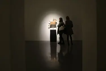 نمایشگاه آثار بهزاد اژدری در گالری اعتماد باغ نگارستان