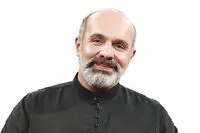 تئاتر از نظر برخی مسئولان نجس است/ جنگ دیگر دغدغه هنرمندان نیست/ روایت پیام دهکردی از معضلات تئاتر و هنر در ایران