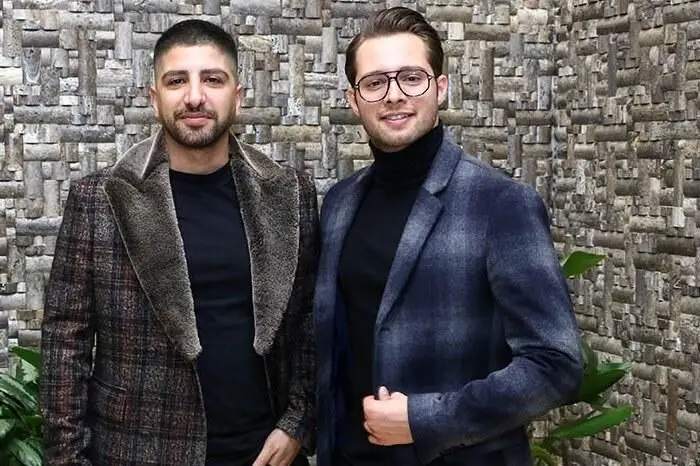 بشنوید: "خدانگهدار" با صدای زانیار خسروی و مازیار لشنی 