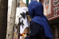 دمیدن روح به تن مرده درختان/ درخت‌ستانی‌ها منفعت‌طلبی‌ها را به نقد کشیدند