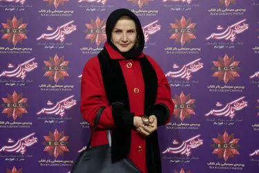 اکران فیلم "قرارمون پارک شهر" در باغ کتاب