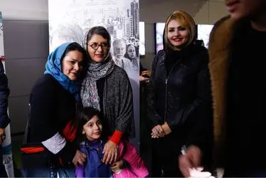 اکران خصوصی فیلم "انزوا" در پرديس چهارسو
